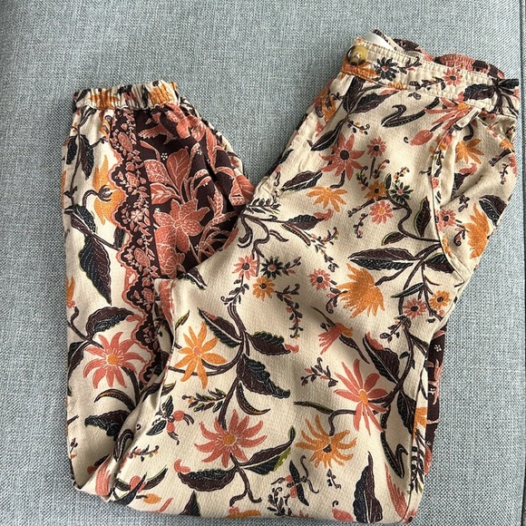 Anthropologie Smocked Balloon Leg Pants Size 2 - Picture 13 of 15